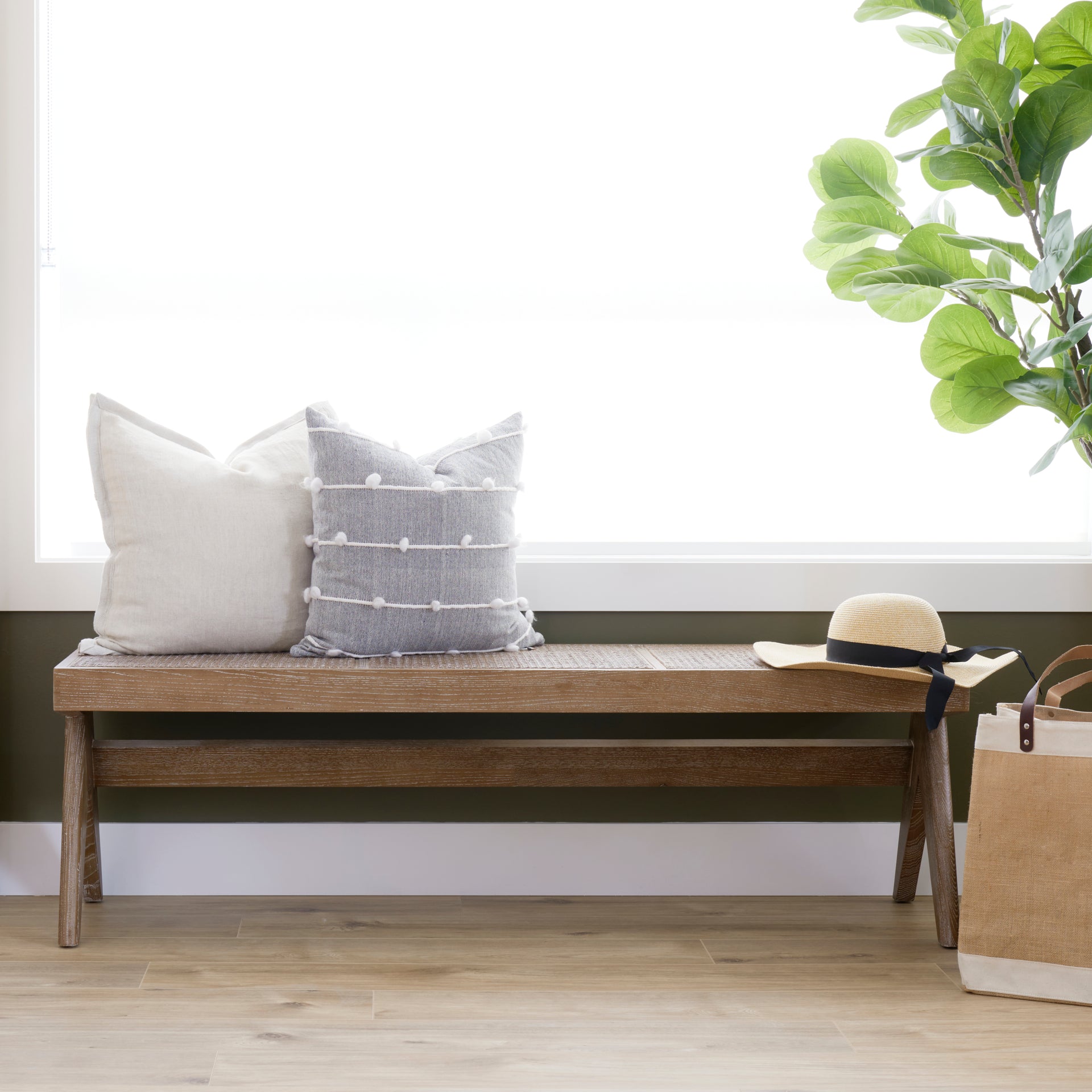 Arvin Wooden Bench