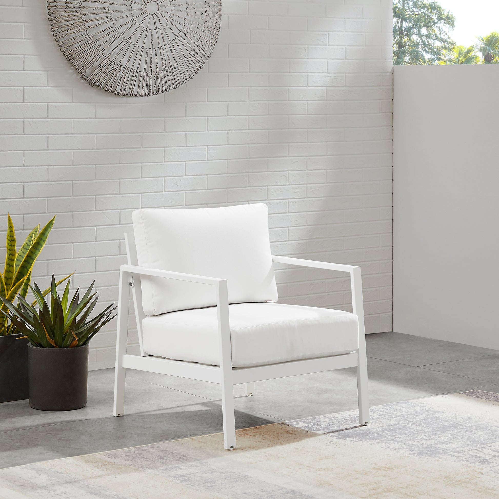 Alora Aluminum Single Arm Chair