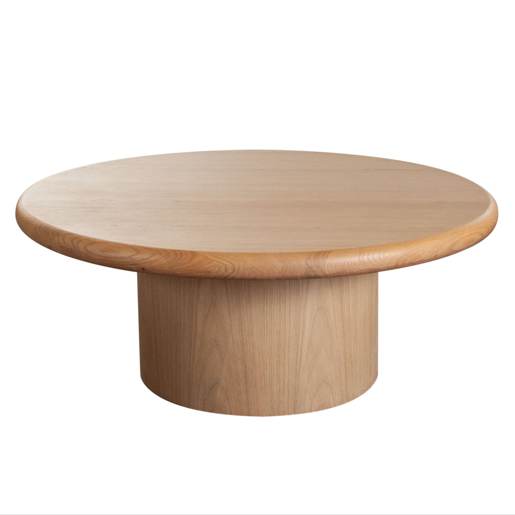 Campbell Round Pedestal Cocktail Table