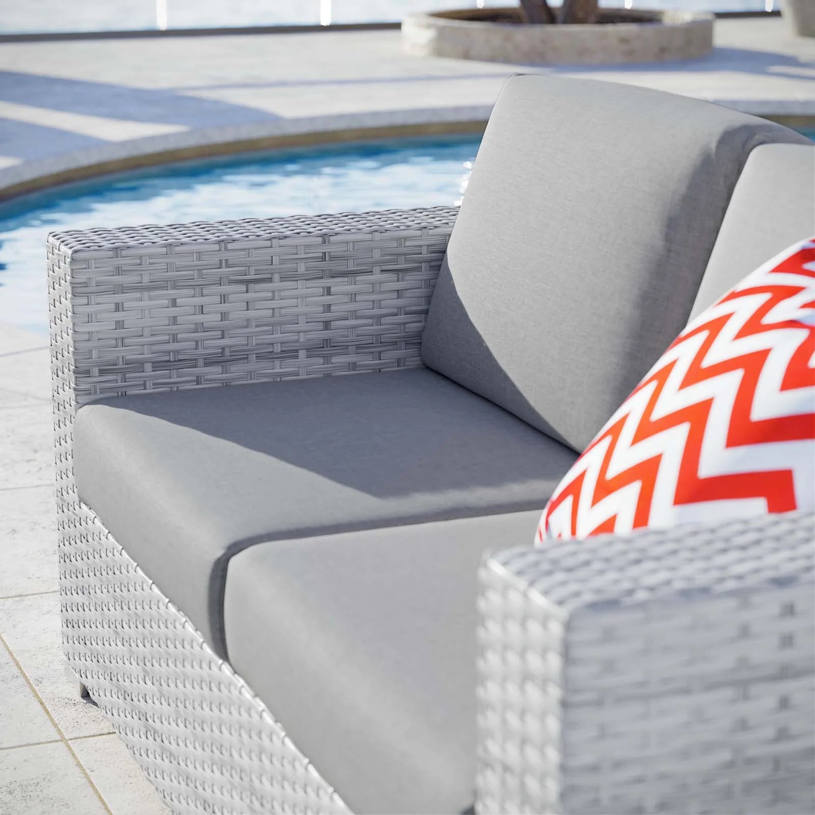 Lyon Outdoor Patio Loveseat